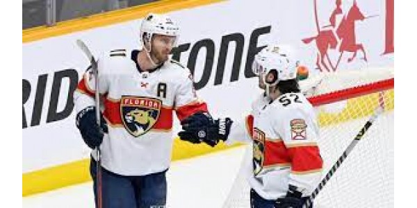 Huberdeau solmi pitkäaikaisen sopimuksen Calgary Flamesin kanssa Huberdeau solmi pitkäaikaisen sopimuksen Calgary Flamesin kanssa
